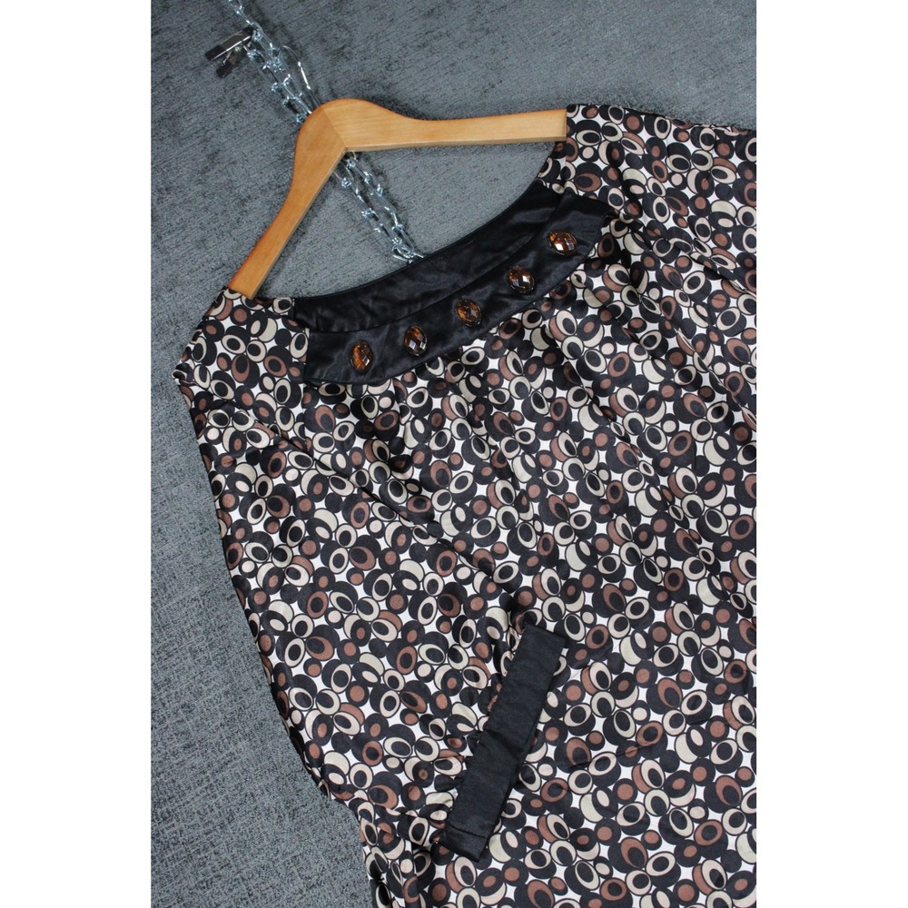 Venezia Woman 16W Blouse Brown Geometric Circle Print Beaded Neck Satin Trim